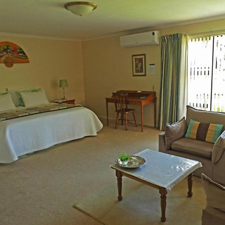 Vineyards Country Home Guest Room Blomtuin Dış mekan fotoğraf
